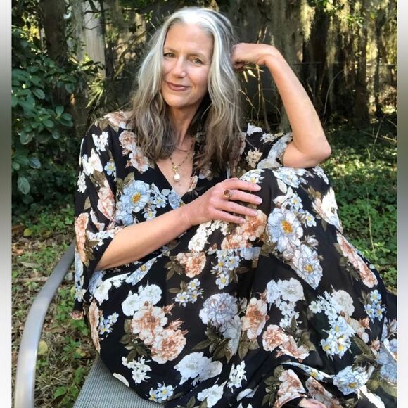 Baltic Born XXL Kia Black Blue Blush Pink Floral Kimono Maxi Dress - Picture 2 of 14